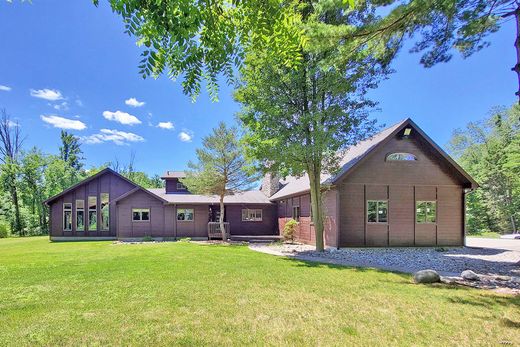 Vrijstaand huis in Williamston, Ingham County