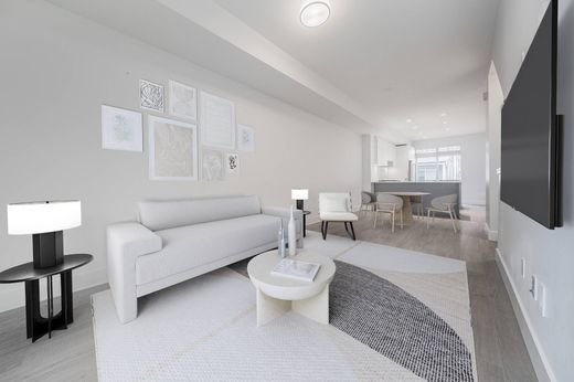 Apartment in Surrey, Metro Vancouver Regional District