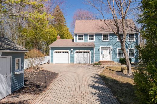 Detached House in Meaford, Ontario