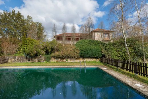 Luxury home in Salvatierra de Miño, Pontevedra