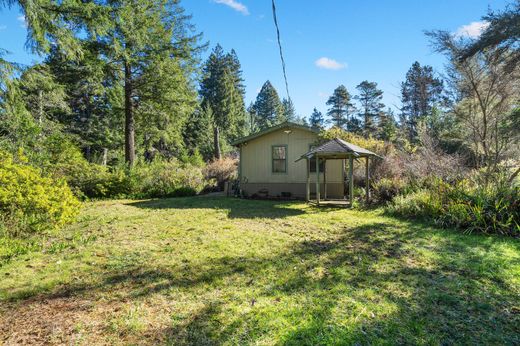 Detached House in Albion, Mendocino County