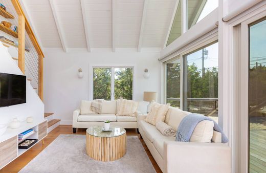 Detached House in East Hampton, Suffolk County