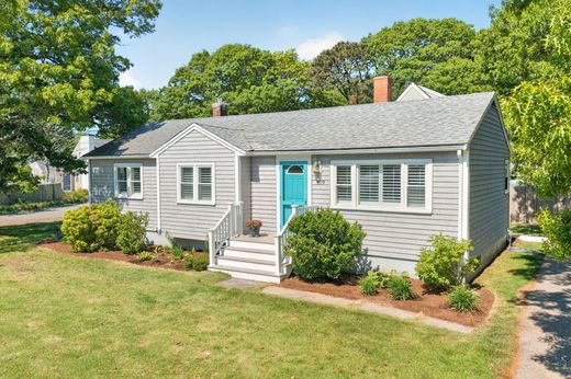 Detached House in East Falmouth, Barnstable County