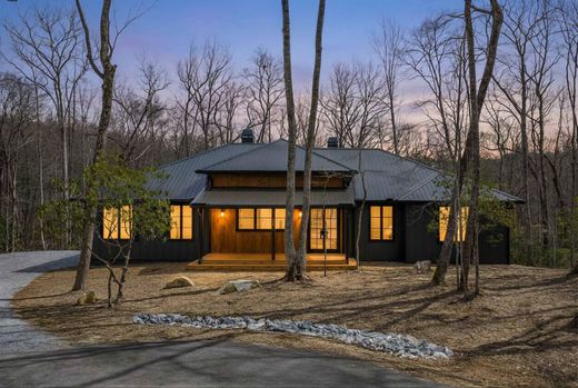 Detached House in Cashiers, Jackson County