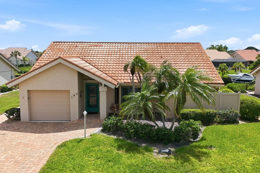 Luxury home in Nokomis, Sarasota County