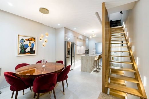 Смежная Вилла, Порту, Porto