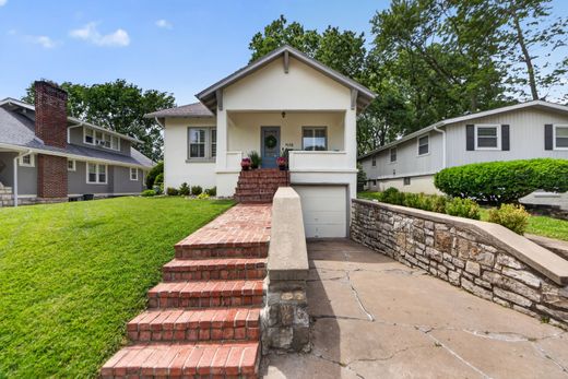 Detached House in Kansas City, Jackson County