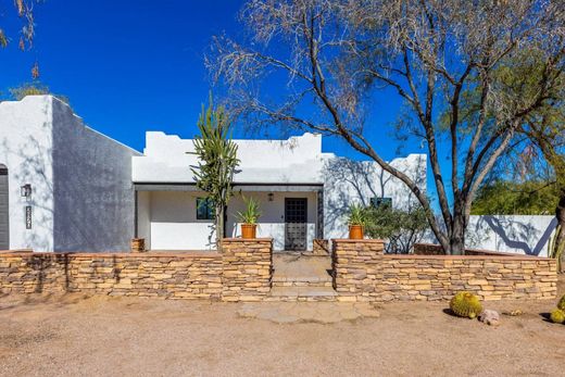 Detached House in Apache Junction, Pinal County