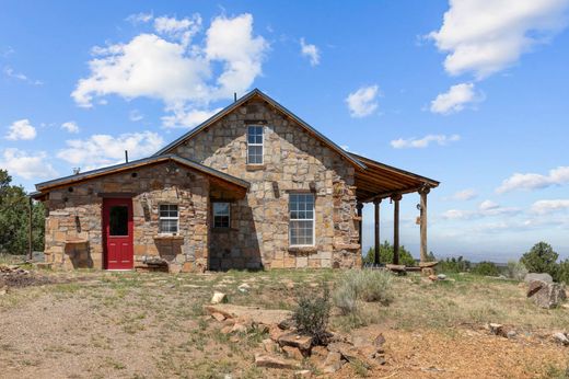 Vrijstaand huis in Norwood, San Miguel County