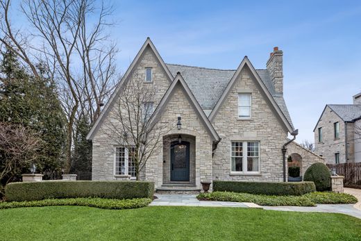 Detached House in Hinsdale, DuPage County