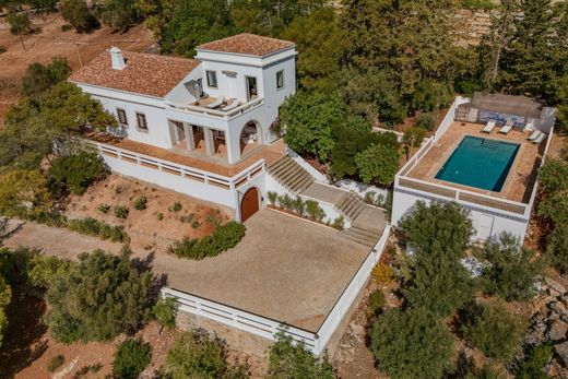Vrijstaand huis in Faro, Distrito de Faro
