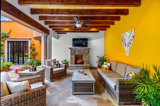 Detached House in San Miguel de Allende, Guanajuato