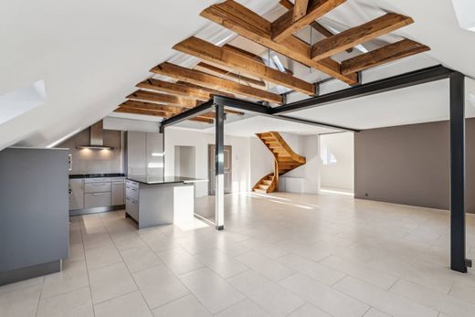 Duplex appartement in La Chaux-de-Fonds, La Chaux-de-Fonds District