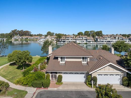 Vrijstaand huis in Irvine, Orange County