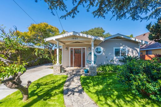 Lomita, Los Angeles Countyの一戸建て住宅