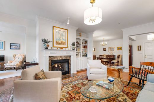 Daire Raleigh, Wake County