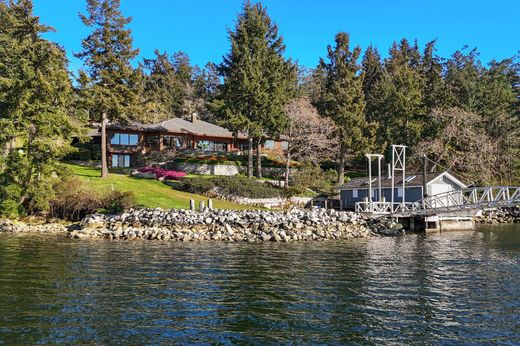 Müstakil ev Central Saanich, Capital Regional District