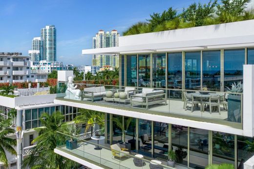 Miami Beach, Miami-Dade Countyのアパートメント