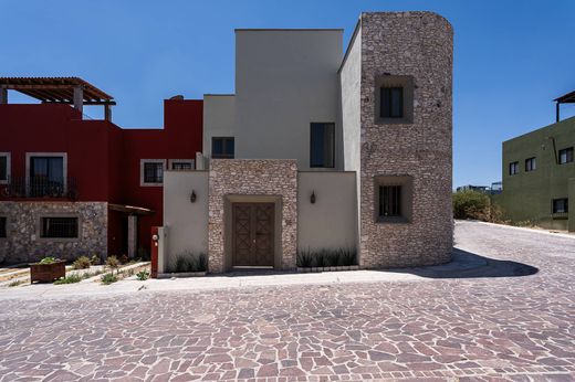 ‏בית חד-משפחתי ב  San Miguel de Allende, Estado de Guanajuato