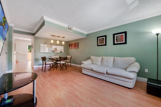 아파트 / Miami Terrace Mobile Home, Miami-Dade County