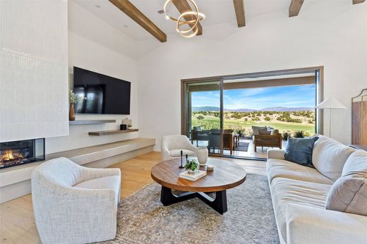 Santa Fe, Santa Fe Countyの一戸建て住宅