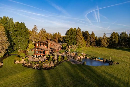 Luxury home in Bend, Deschutes County