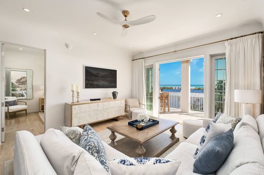 Apartment in Inlet Beach, Walton County