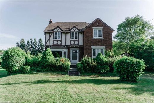 단독 저택 / Hamilton, Ontario