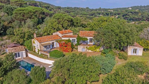 Detached House in Ramatuelle, Var