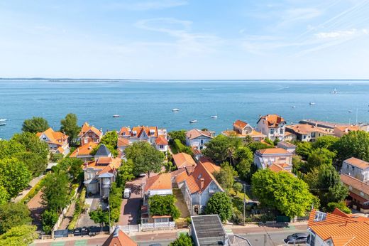 Dom jednorodzinny w Arcachon, Gironde