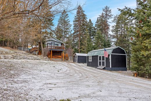 Detached House in Lakeside, Flathead County