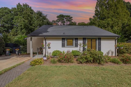 Detached House in Matthews, Mecklenburg County