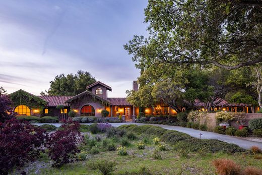 Carmel Valley, Monterey Countyの一戸建て住宅