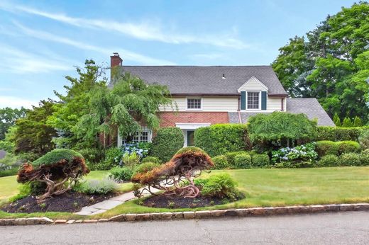 Detached House in Port Washington, Nassau County