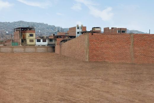 أرض ﻓﻲ San Juan de Miraflores, Lima