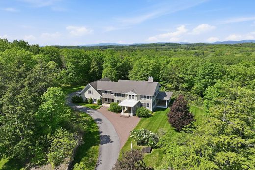 Luxury home in Shelburne, Chittenden County