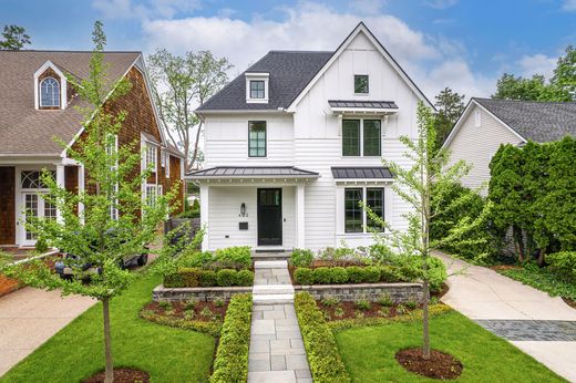Detached House in Birmingham, Oakland County