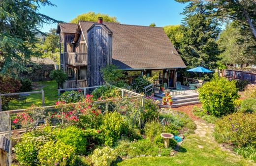 Detached House in Bolinas, Marin County