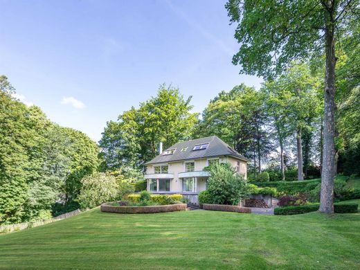 Detached House in Woluwe-Saint-Pierre - Sint-Pieters-Woluwe, Brussels Capital Region