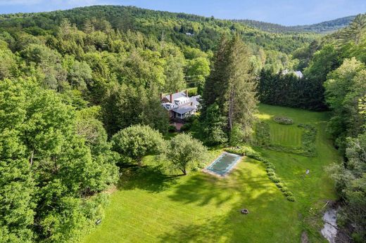 Detached House in Woodstock, Windsor County