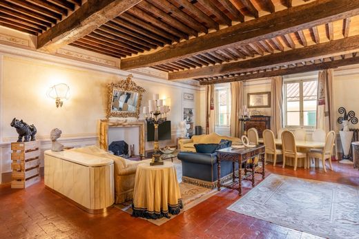 Διαμέρισμα σε Pietrasanta, Provincia di Lucca