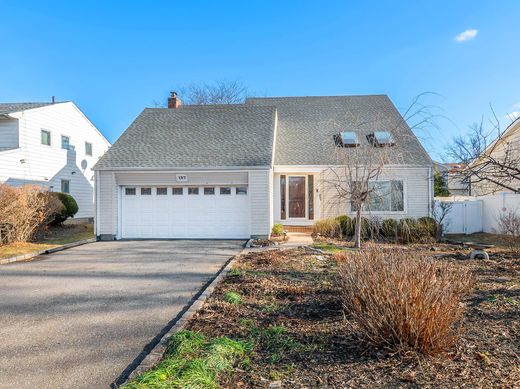 Port Washington, Nassau Countyの一戸建て住宅