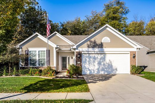 Detached House in Fishers, Hamilton County