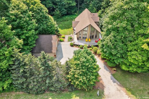 Detached House in Mulmur, Ontario