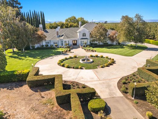 빌라 / Chico, Butte County