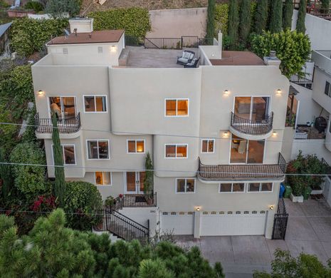 Detached House in Studio City, Los Angeles County