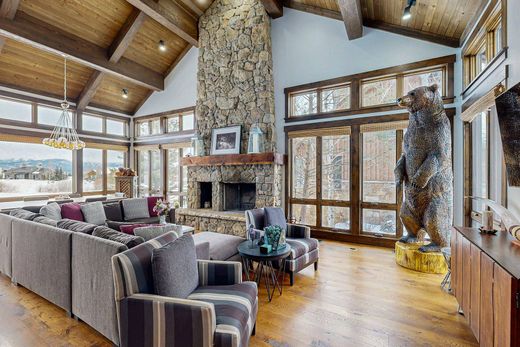 Luxury home in Driggs, Teton County