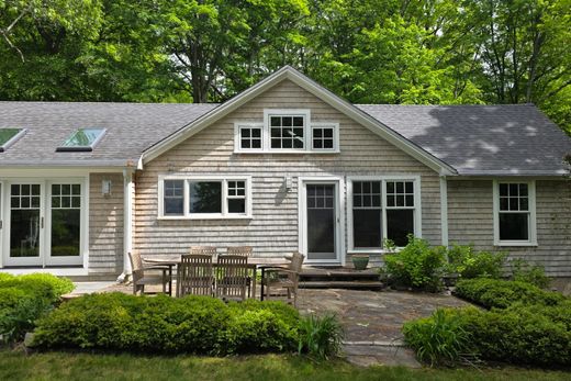 Detached House in Deep River, Middlesex County