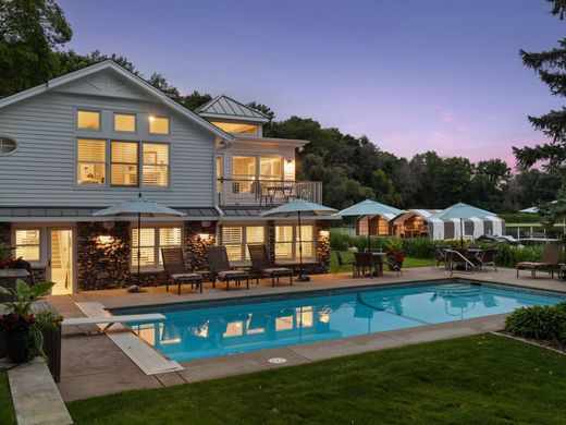 Einfamilienhaus in Wayzata, Hennepin County