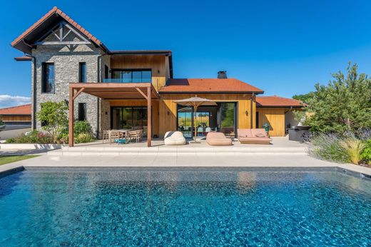 Detached House in Viry, Haute-Savoie